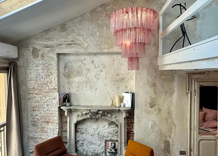 Charming And Design Attic Loft Central In Coolest Area Navigli Ticinese